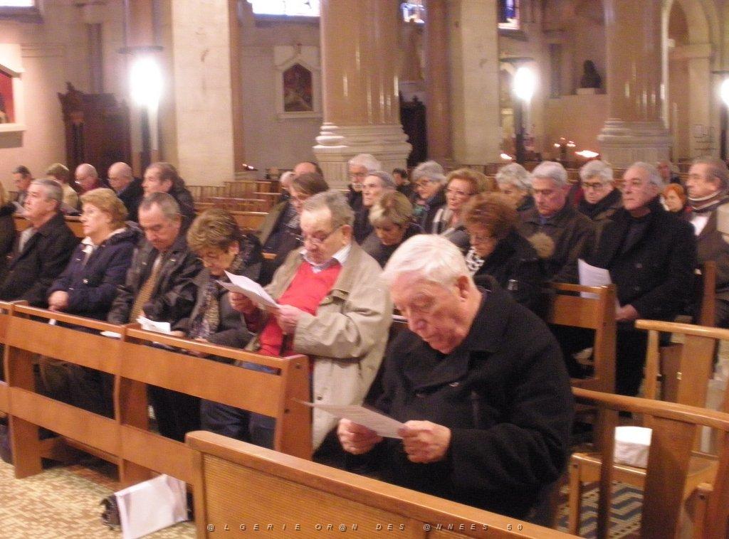 2016 03 11 MARSEILLE MESSE A LA MEMOIRE DE BASTIEN THIRY (9).JPG